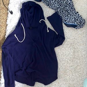 long sleeve ribbed shirt with hood